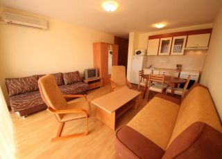 apartament-privilidz-fort-beach-elenite-saintvlas-com-1