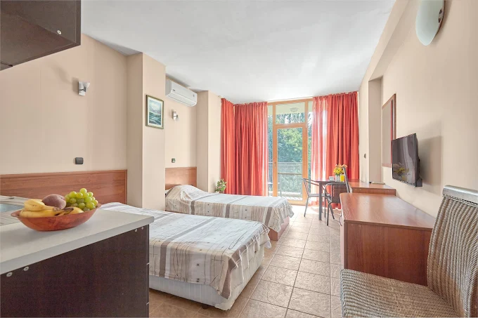 semeen-hotel-black-sea-slynchev-bryag-saintvlascom-10-2