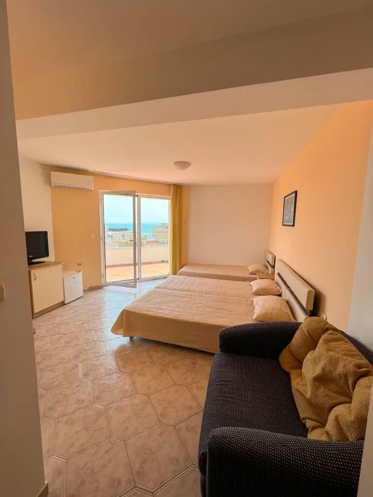 semeen-hotel-kristal-ravda-saintvlascom-13