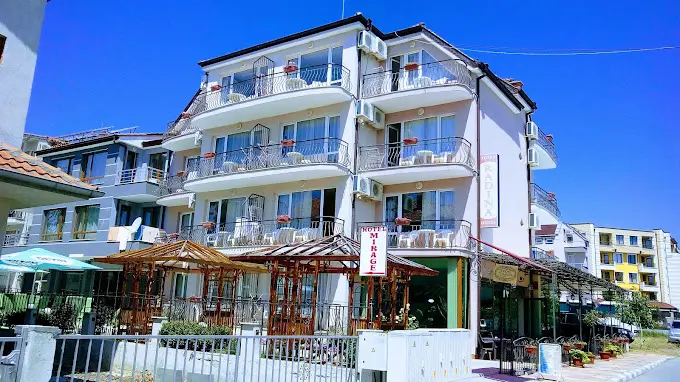 semeen-hotel-radina-ravda-saintvlascom-0